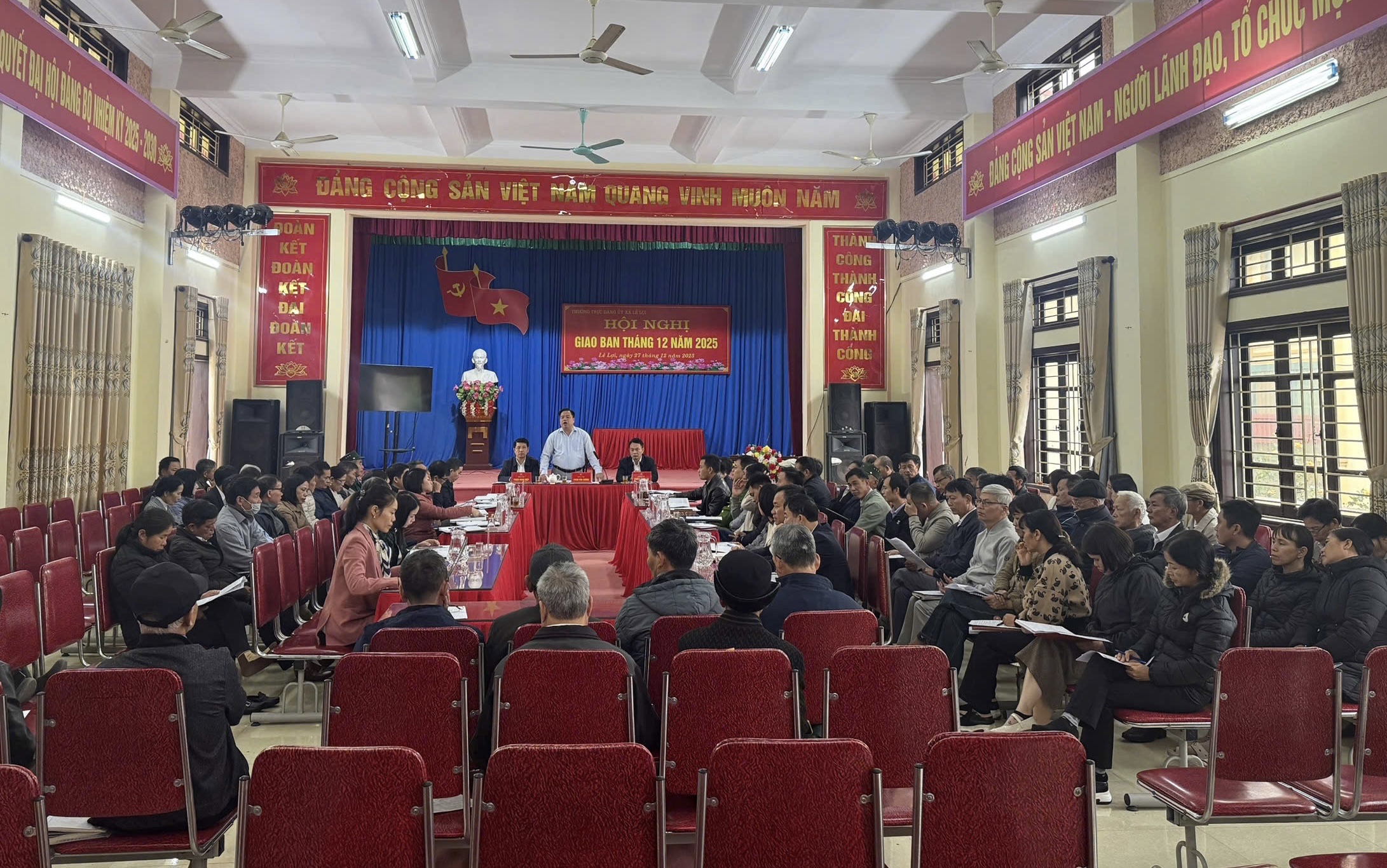 Đảng ủy xã Lê Lợi tổ chức Hội nghị Ban Chấp hành mở rộng đánh giá công tác tháng 12 năm 2025
