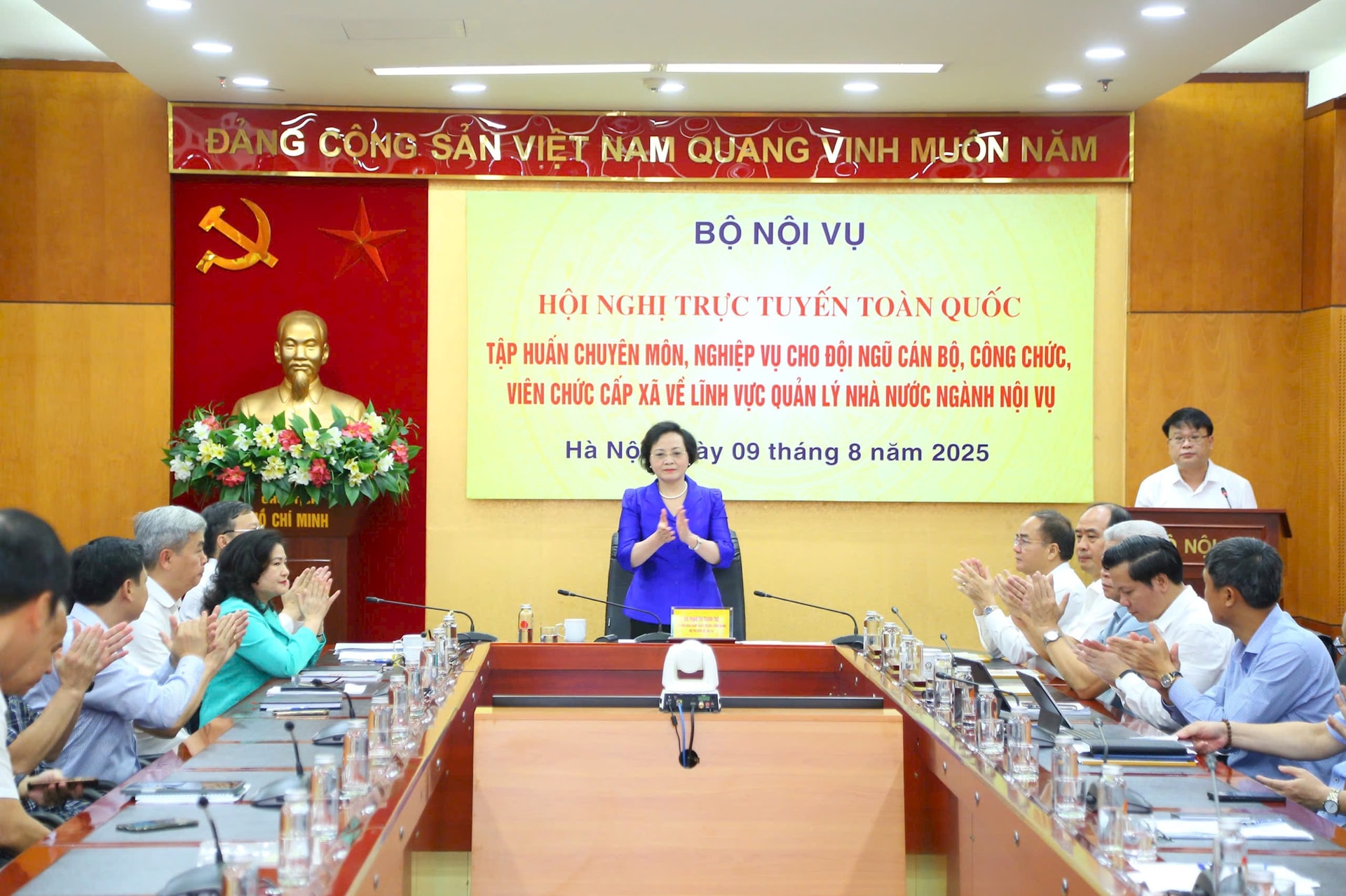 Bộ Nội vụ tổ chức hội nghị tập huấn trực tuyến toàn quốc về quản lý nhà nước cho cán bộ, công chức, viên chức cấp xã