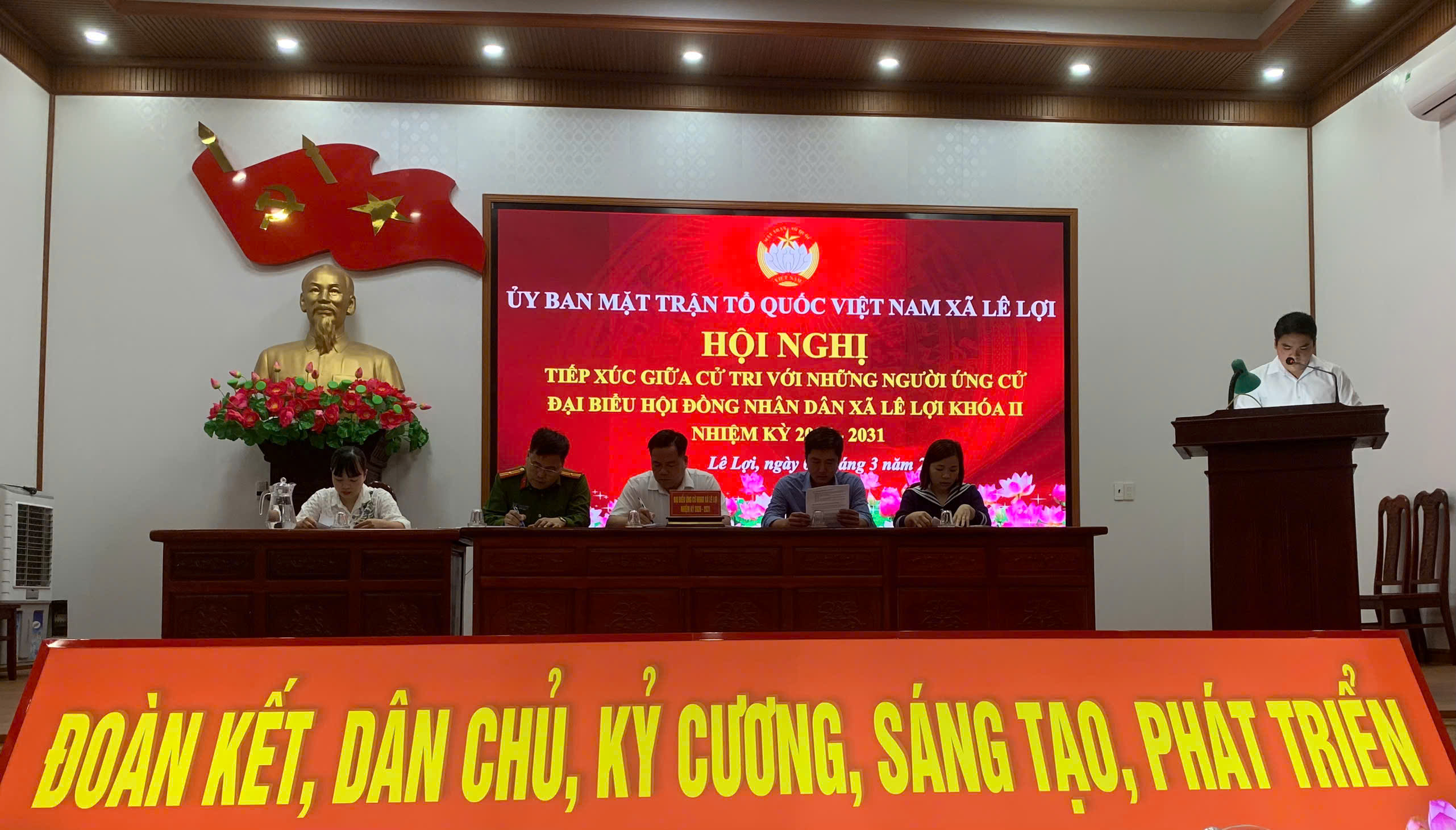 Ủy ban MTTQ Việt Nam xã Lê Lợi tổ chức hội nghị tiếp xúc cử tri, vận động bầu cử tại đơn vị bầu cử số 2