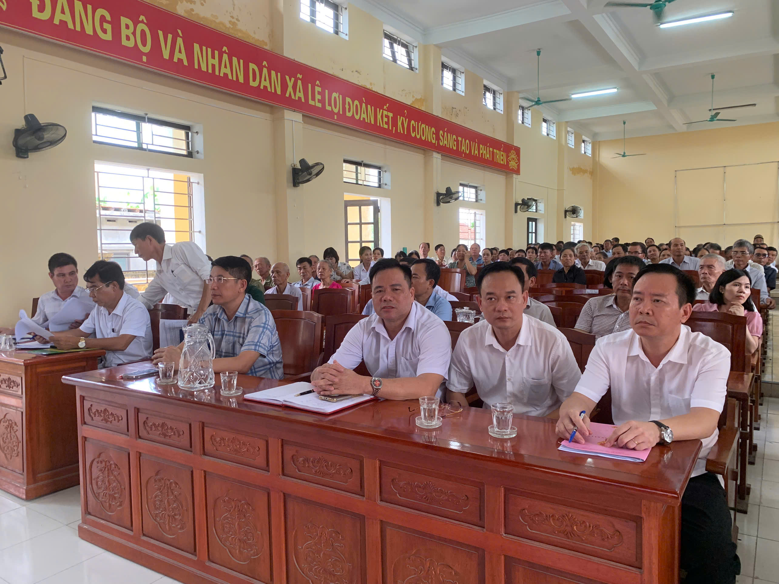 Hội nghị Tiếp xúc cử tri trước kỳ họp thứ II HĐND xã Lê Lợi nhiệm kỳ 2021- 2026